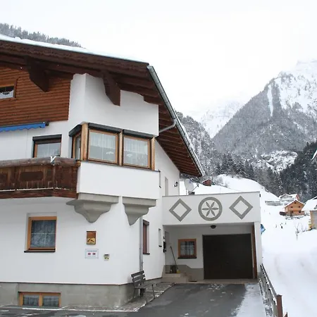 아파트 Haus Schimpfoessl