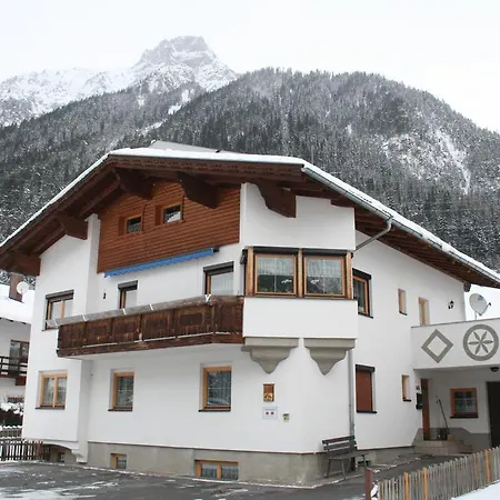 Haus Schimpfossel Flirsch