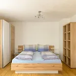 Haus Schimpfoessl *