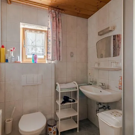 Apartment Haus Schimpfossel *